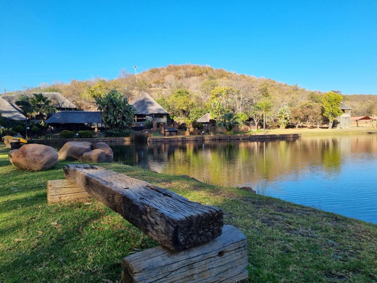 Bass Lake Country Lodge Pretoria-Noord Exterior foto